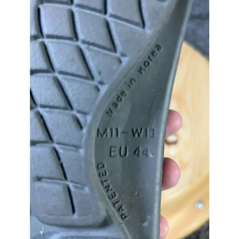 OOFOS OOahh Recovery Sandals Mens Size 11 Gray Slide Comfort Slip On Shoe